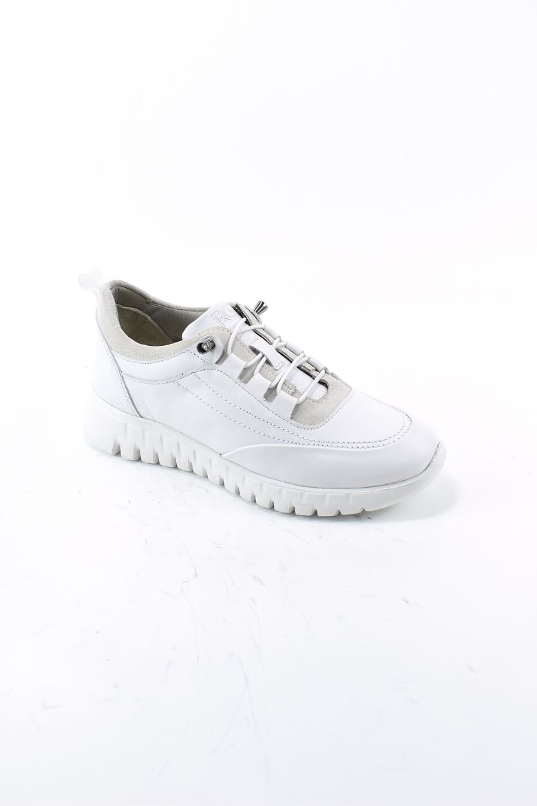 2025-sonbahar---kis-Beyaz-2002 6-EVA 335-0004837_0